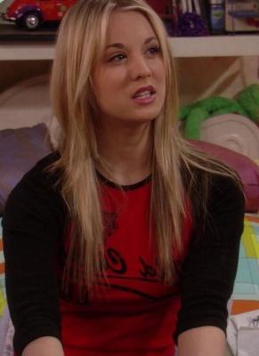 Kaley Cuoco como gostosa Bridget Hennessy