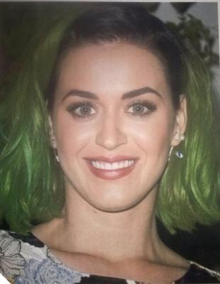 Cum Homenagem a Katy Perry