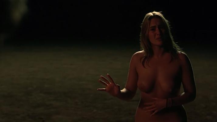 Kate Winslet nue dans Holy Smoke