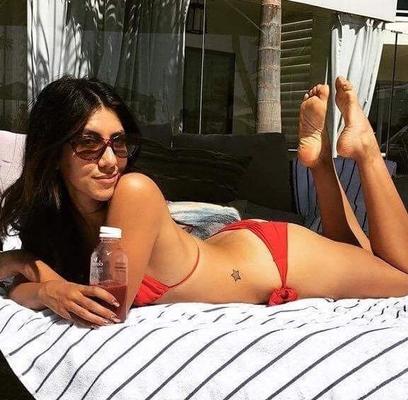 Stephanie Beatriz