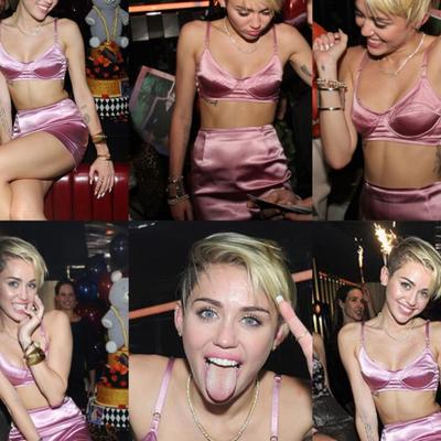 Miley Cyrus en satin