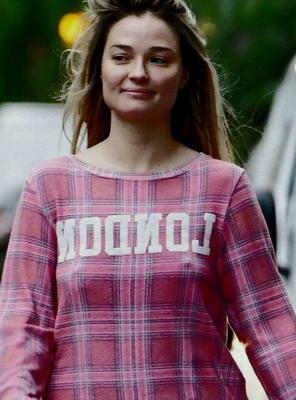 Emma Rigby – Sonstiges