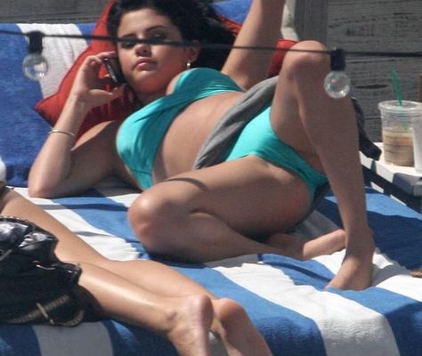 Selena Gomez in bikini and nude