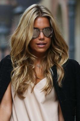 Sylvie Meis � Einkaufen in Hamburg