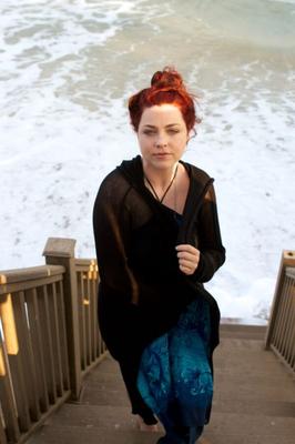 Amy Lee - chanteuse et bon animal pour s'amuser