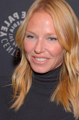 Kelli Giddish / American Actress