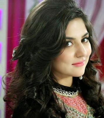 Pakistanische Puppe Sanam Baloch