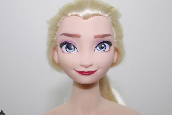 Pregnant Elsa Doll