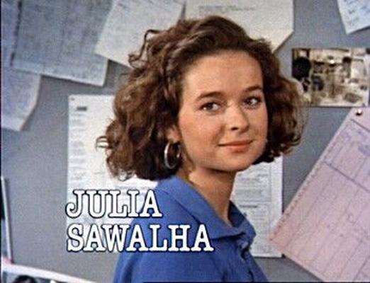 Julia Sawalha