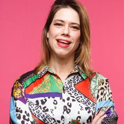 Lou Sanders - UK Comic dildo