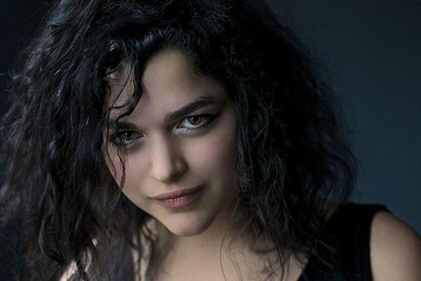 Eve Harlow