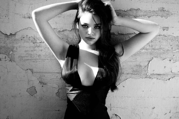 India Eisley / Actriz estadounidense