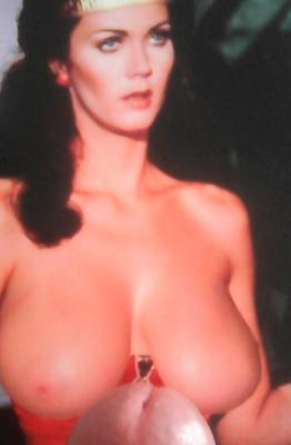 Lynda Carter Wonder Woman Tribut Sperma