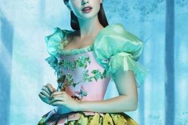 Lily Collins! My Favorite Fairytale Princess!