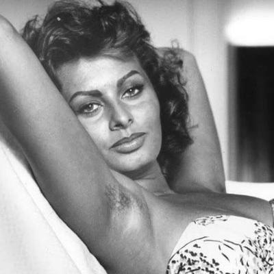 Meninas com axilas peludas: edição Sophia Loren