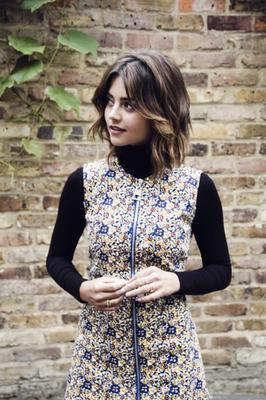 Jenna Coleman - fotos glamorosas