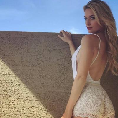 Paige Spiranac es tan caliente