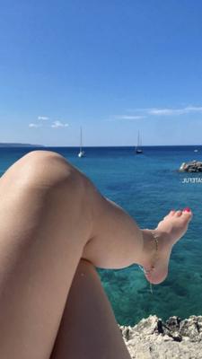 Katheryn Winnick prelepa stopala Beaux pieds