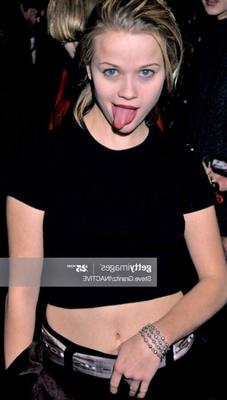 Celeb Tongues - Miley Cyrus