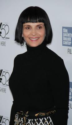 Mature French actress Juliette Binoche