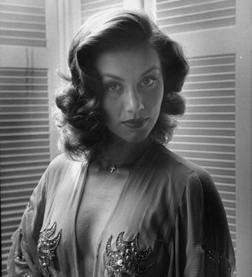 Linda Christian