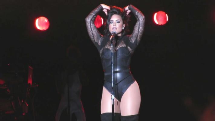 Fotos calientes del concierto de Demi Lovato