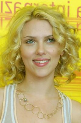 Scarlett Johansson est la raison pour laquelle je l'ai regardé.