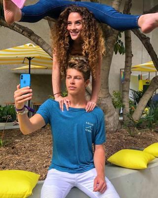 Sofie Dossi Pies Sin Contorsión Desnuda