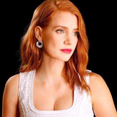 Jessica Chastain classy redhead