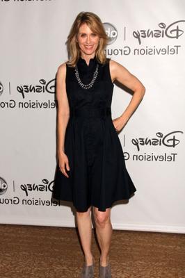 Helen Slater - Atriz - Pés