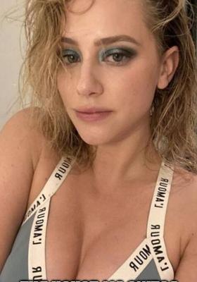 Подпись к сисси Lili Reinhart