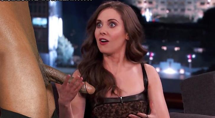 Alison Brie en "El show de Blanco o Negro"