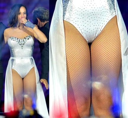 Alizée Cameltoe