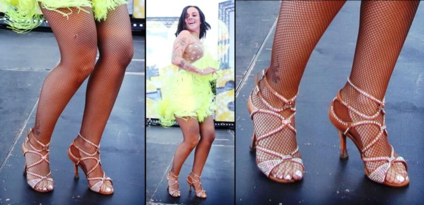 Pies sexys de Alizee