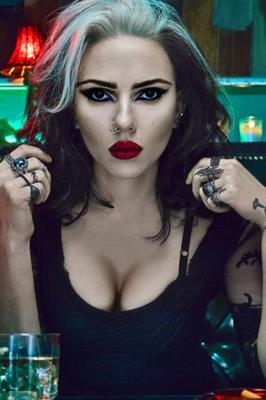 Goth Scarlett