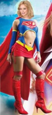 Hilary Duff als Superheldin, Supergirl, Bondage, Domina