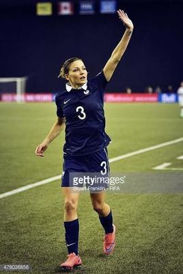 FRANÇA - FUTEBOL FEMININO NU