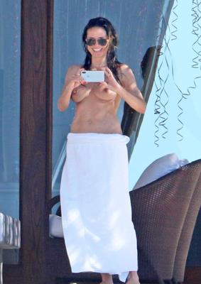 Heidi Klum faz topless em Cabo San Lucas, México