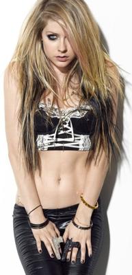 Avril Lavigne ¡¡¡Trajes para provocar pollas...!!!