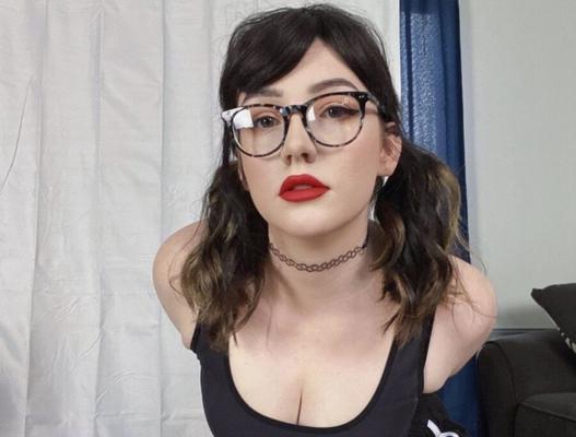 Avaclairexxx Big Ass Beauty Brunette with Glasses Mixed Photos