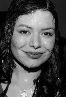 Miranda Cosgrove tratamientos faciales