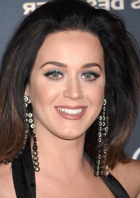 Katy Perrys Gesicht zum Abspritzen