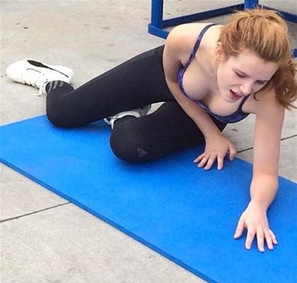 BELLA THORNE WORKOUT PICS AND SELFIES