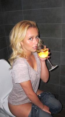 Hayden Panettiere hat Nacktfotos durchgesickert