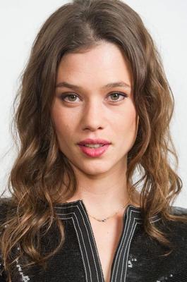 Astrid Berges-Frisbey