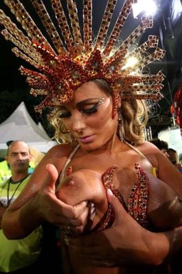 Famosa – Andressa Urach