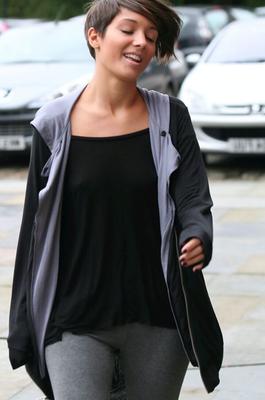 Frankie Sandford / Cantante inglesa