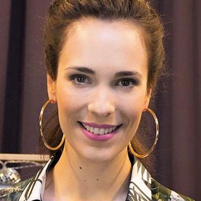 Gatas da TV alemã, Alina Stiegler, fodíveis?