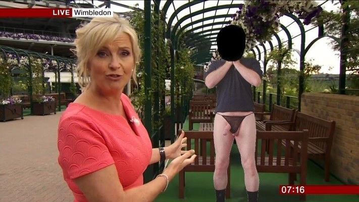 Aufblitzende Carol Kirkwood