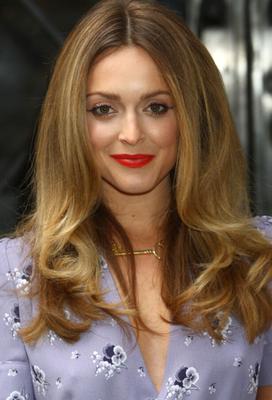 Fearne Cotton / Presentador de televisión inglés